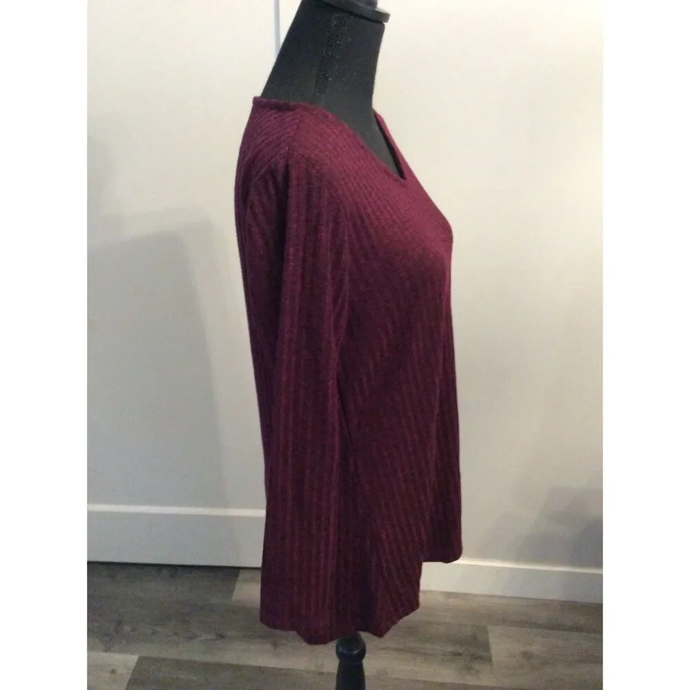 Susan Graver Small S Long Sleeve thick knit Top V Neck Burgandy Womens